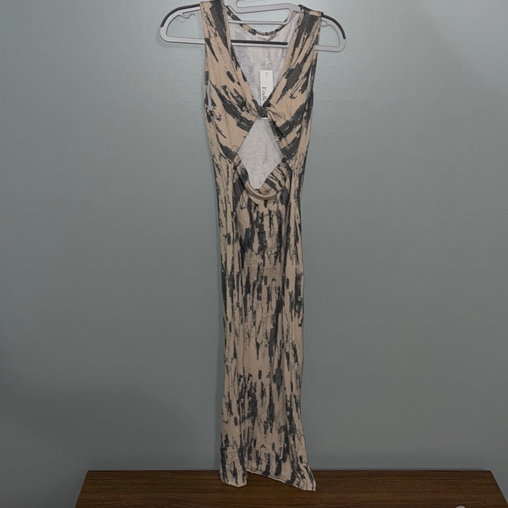 Graphite Design Maxi Dress